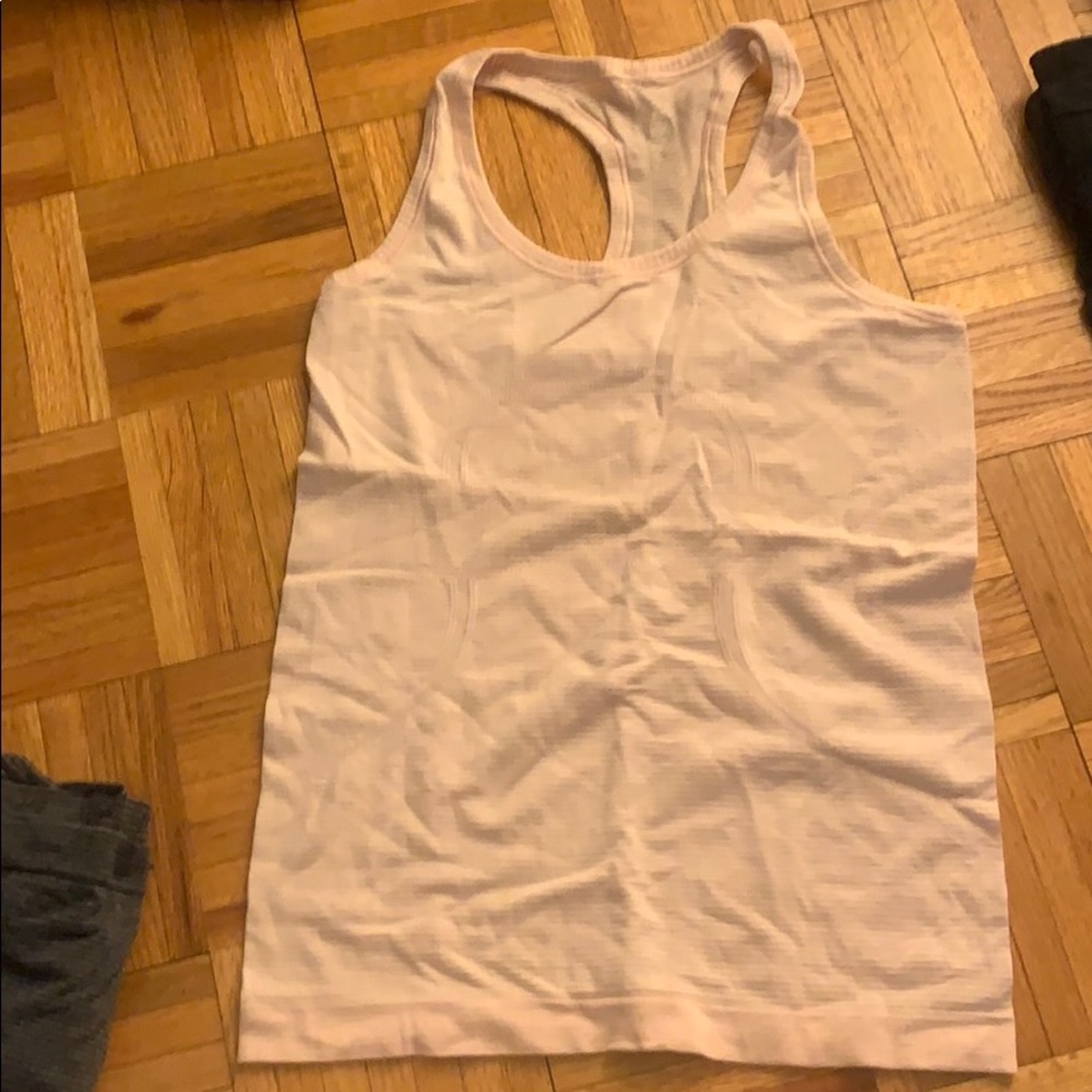 Lululemon pink tank top